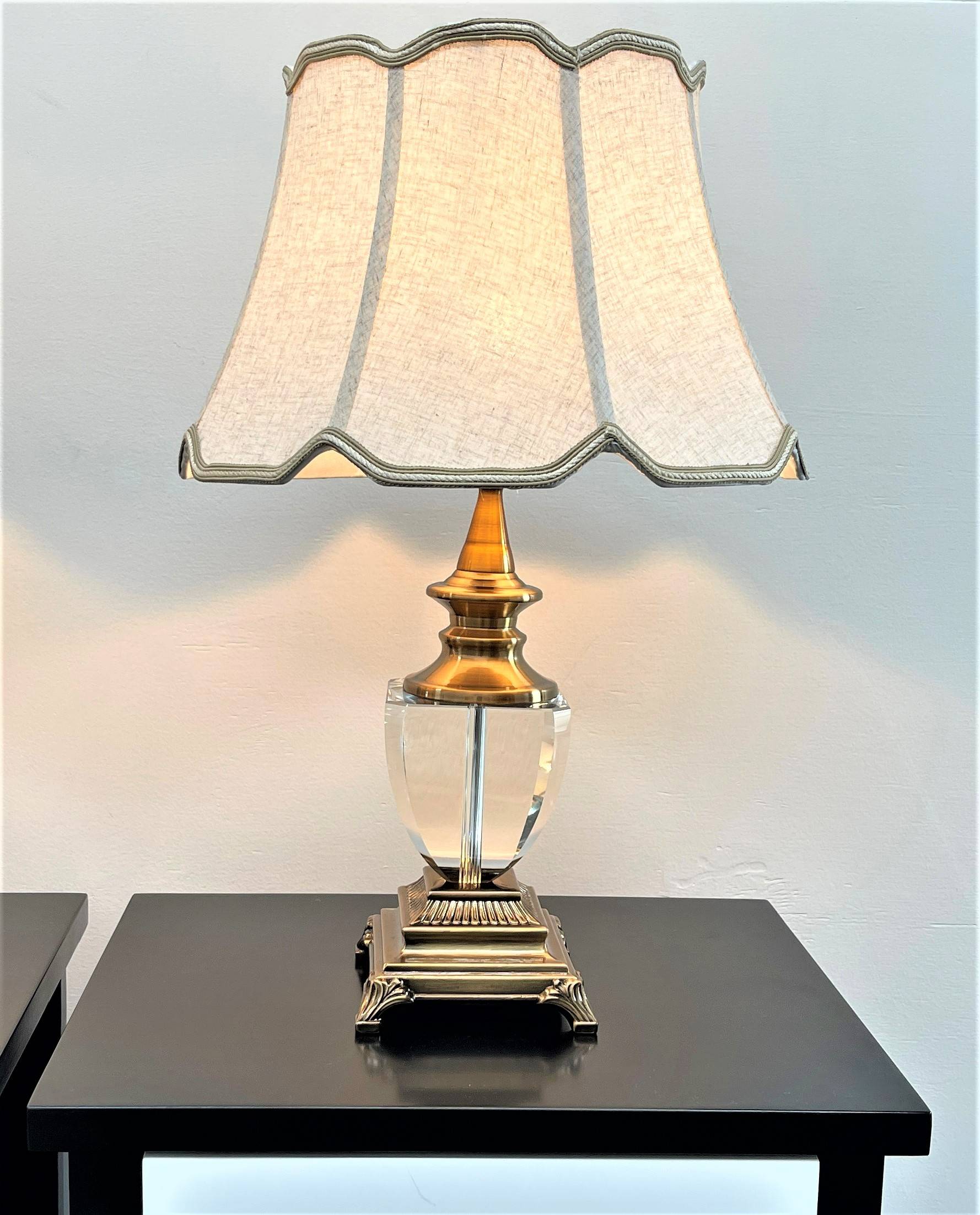 Barney Table Lamp | Kwickshop