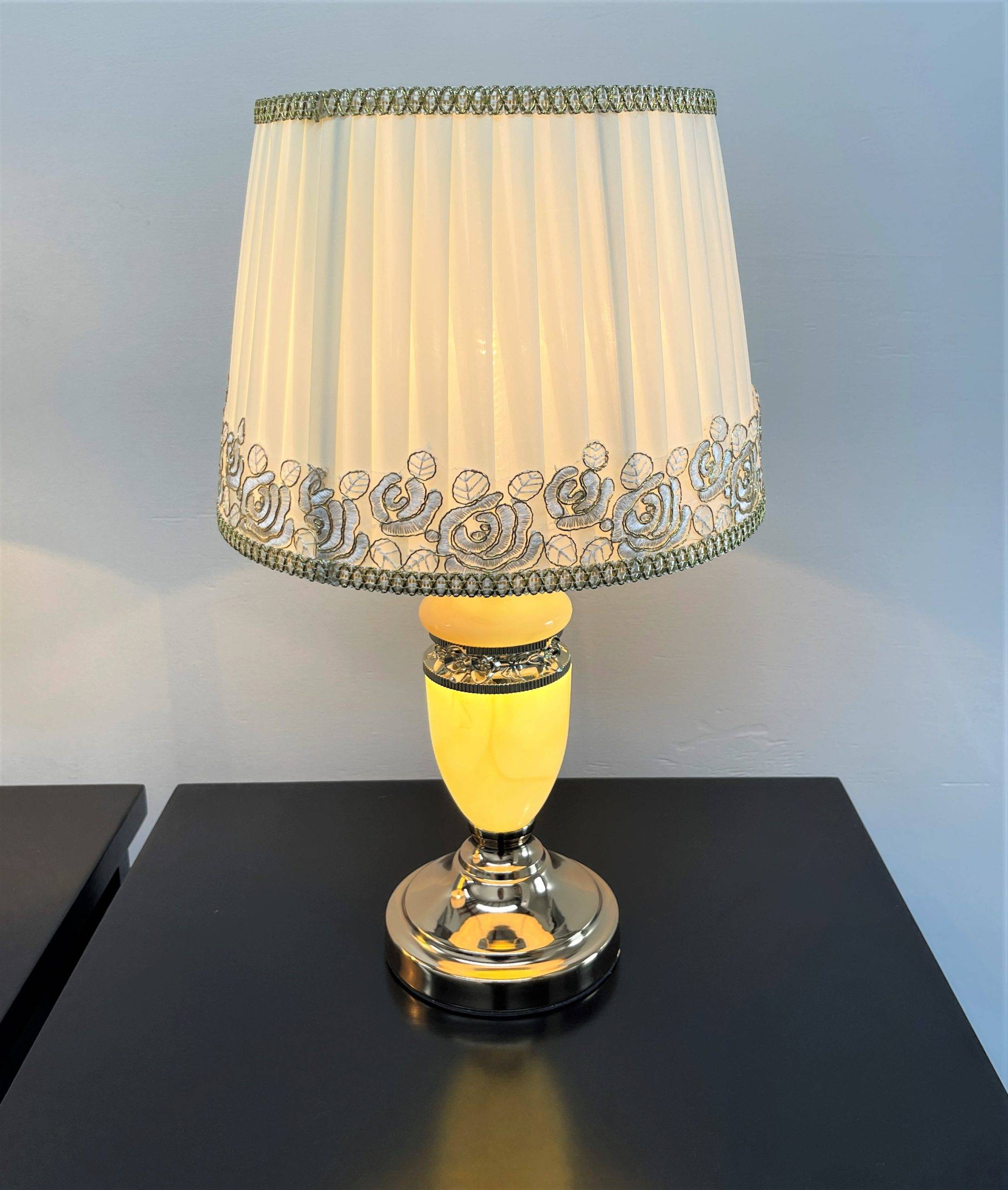 Callie Table Lamp | Kwickshop